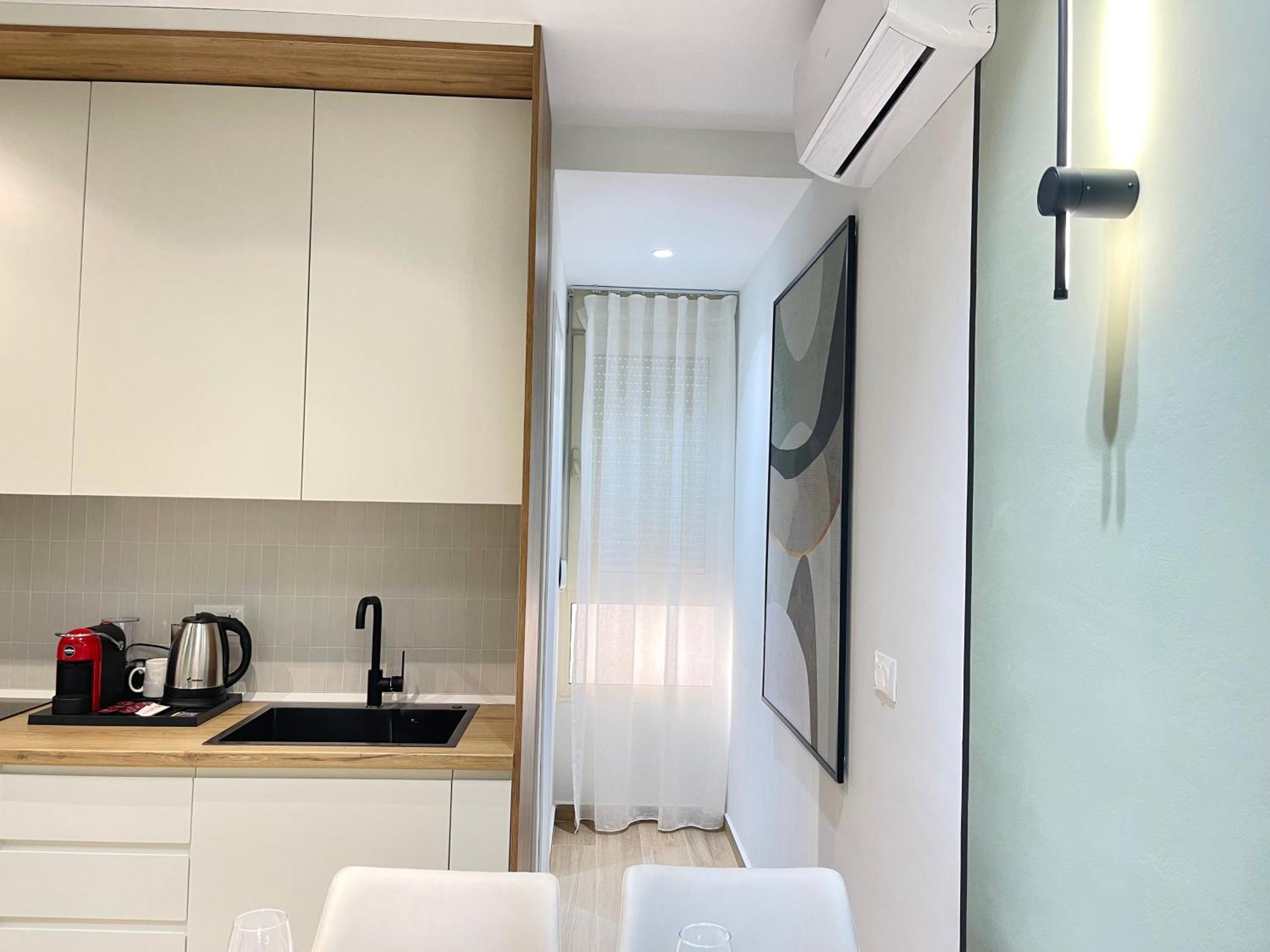 Luxurious Cozy Seaview Apartment Dıraç Dış mekan fotoğraf