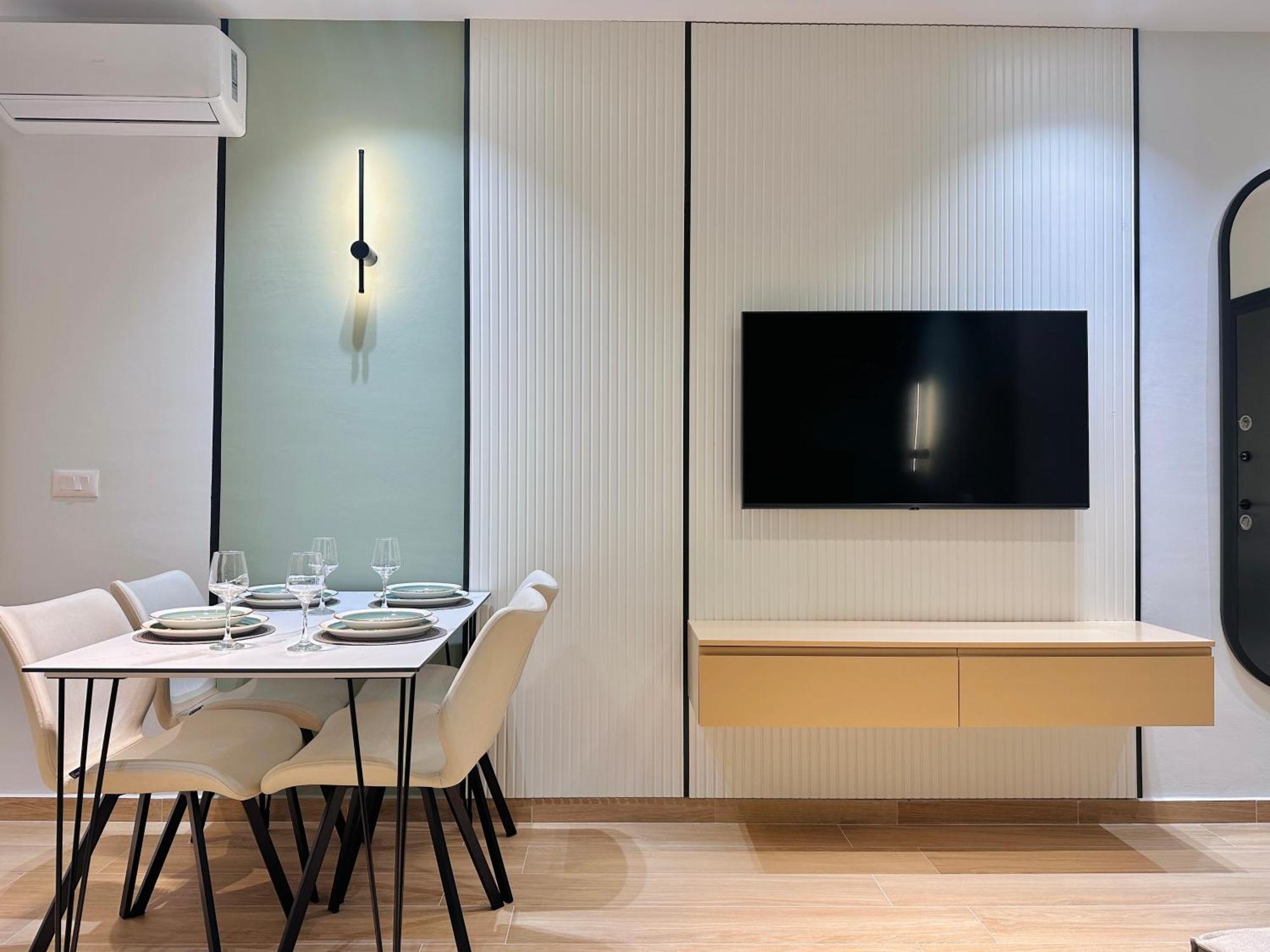 Luxurious Cozy Seaview Apartment Dıraç Dış mekan fotoğraf