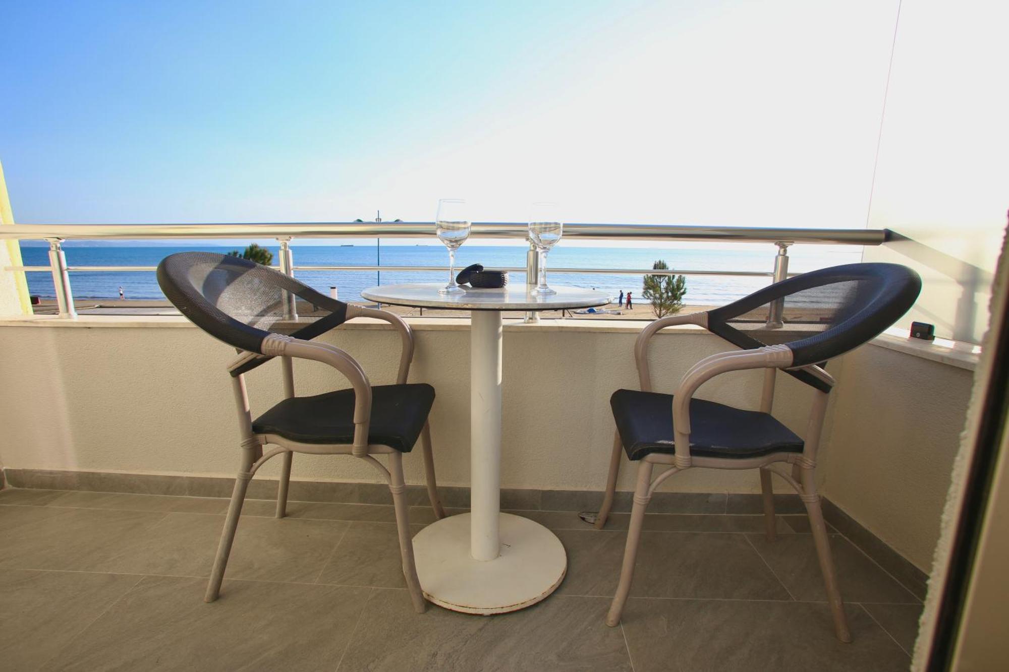 Luxurious Cozy Seaview Apartment Dıraç Dış mekan fotoğraf